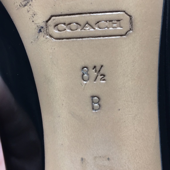 Coach Classic Black Leather Heels Size 8.5 - Picture 8 of 8